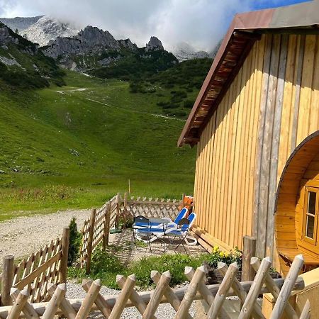 Hochalm-Premium-Campingfass Auf 1705 M, No Car Access Garmisch-Partenkirchen Buitenkant foto